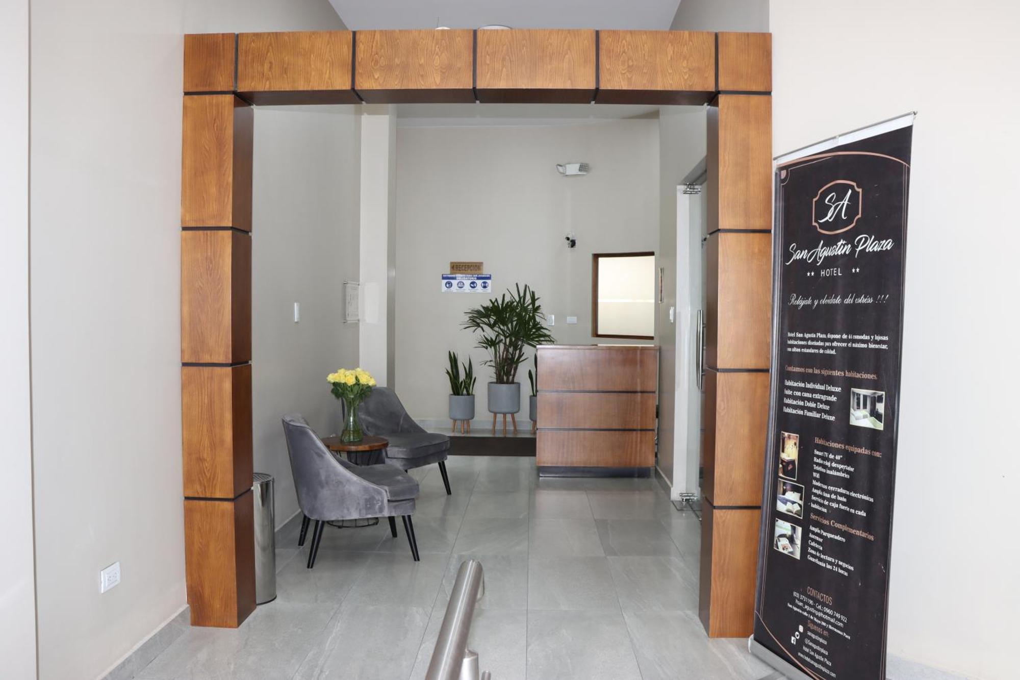 Hotel San Agustin Plaza Латакунґа Екстер'єр фото